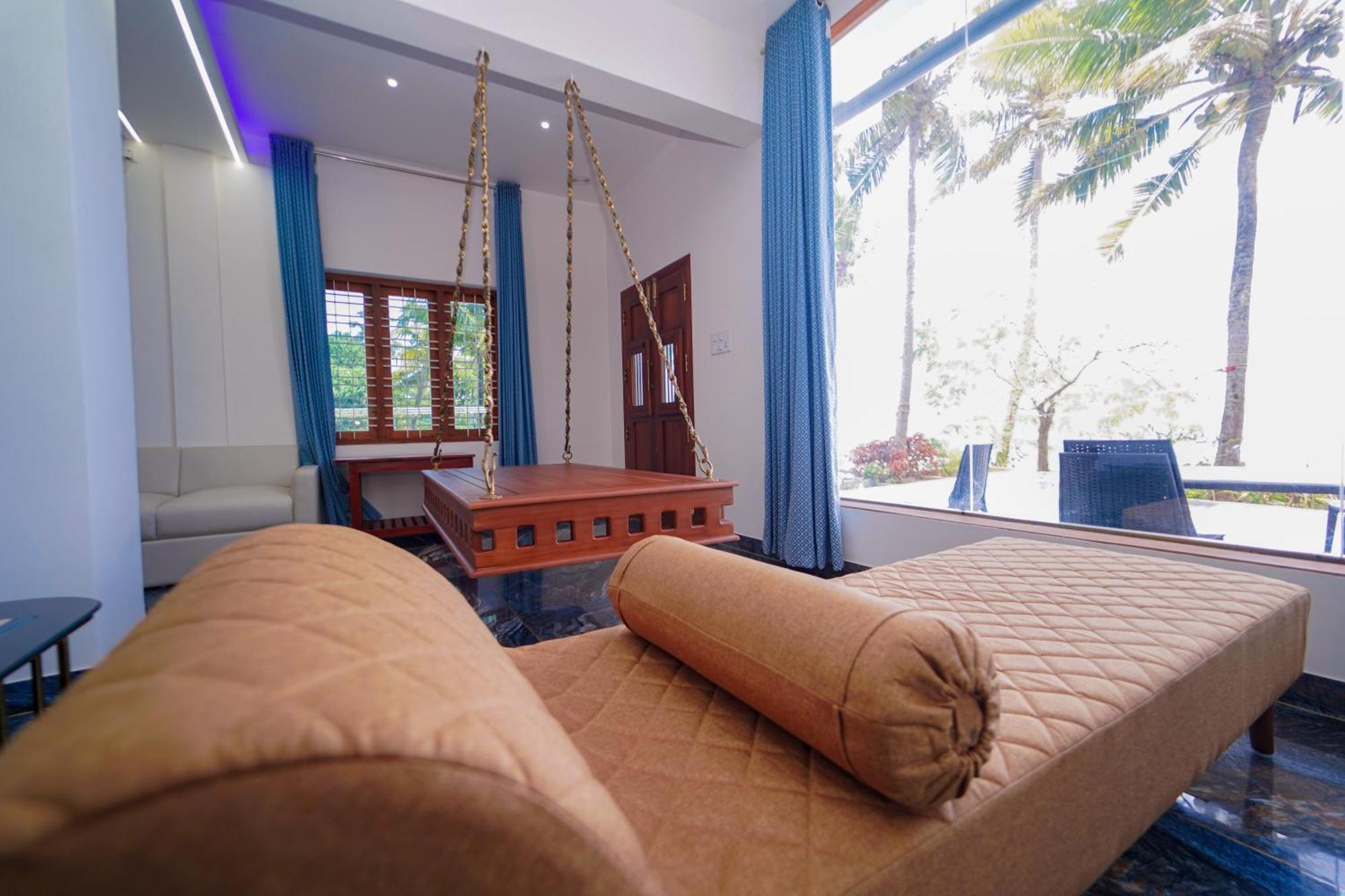 Skylar Seaview Beach Resort & Ayurveda Varkala Exteriör bild
