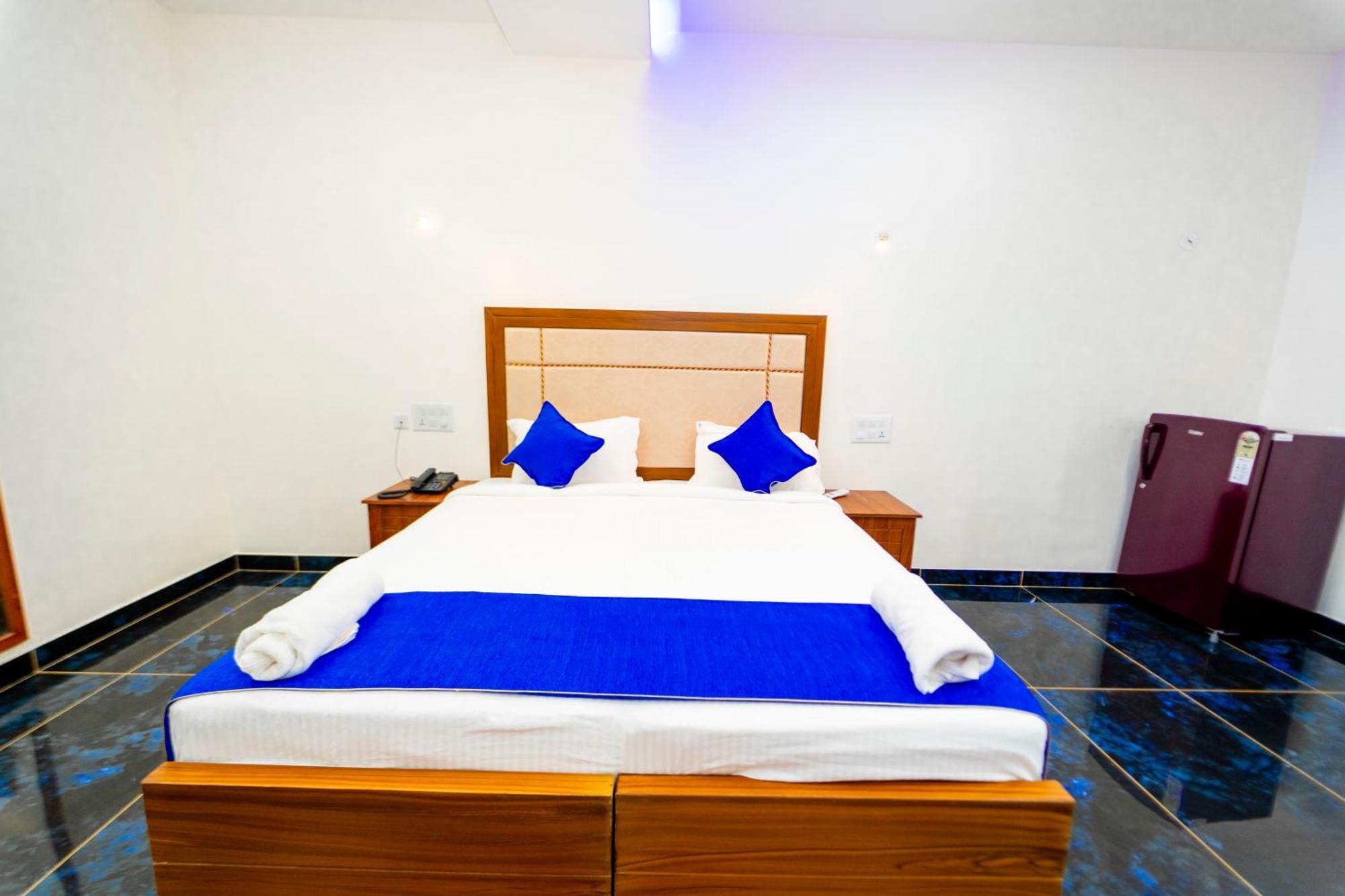 Skylar Seaview Beach Resort & Ayurveda Varkala Exteriör bild