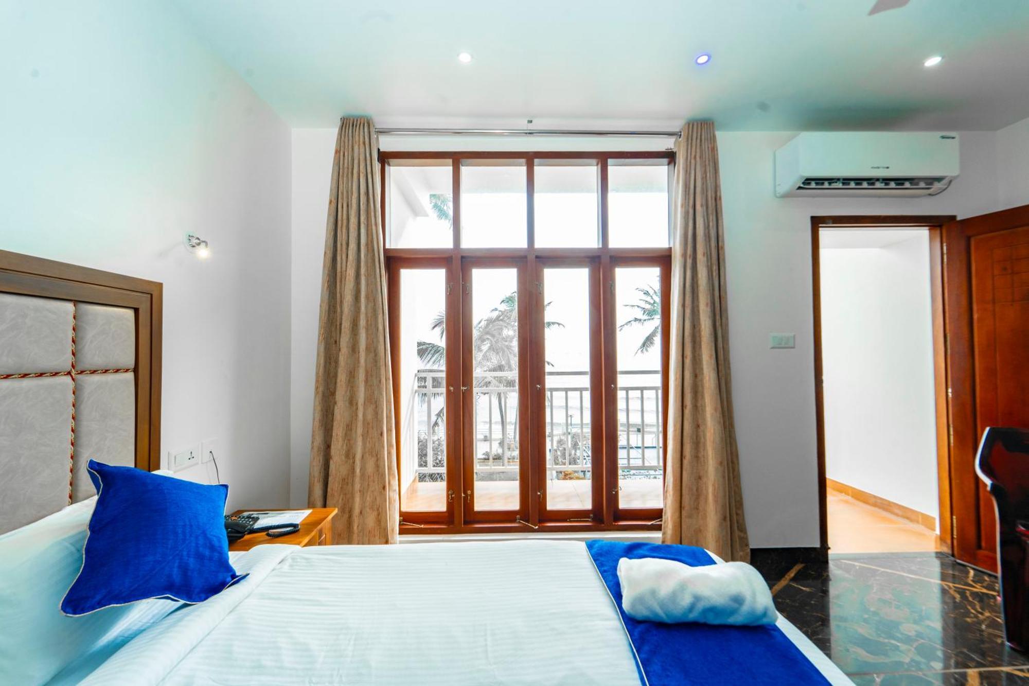 Skylar Seaview Beach Resort & Ayurveda Varkala Exteriör bild
