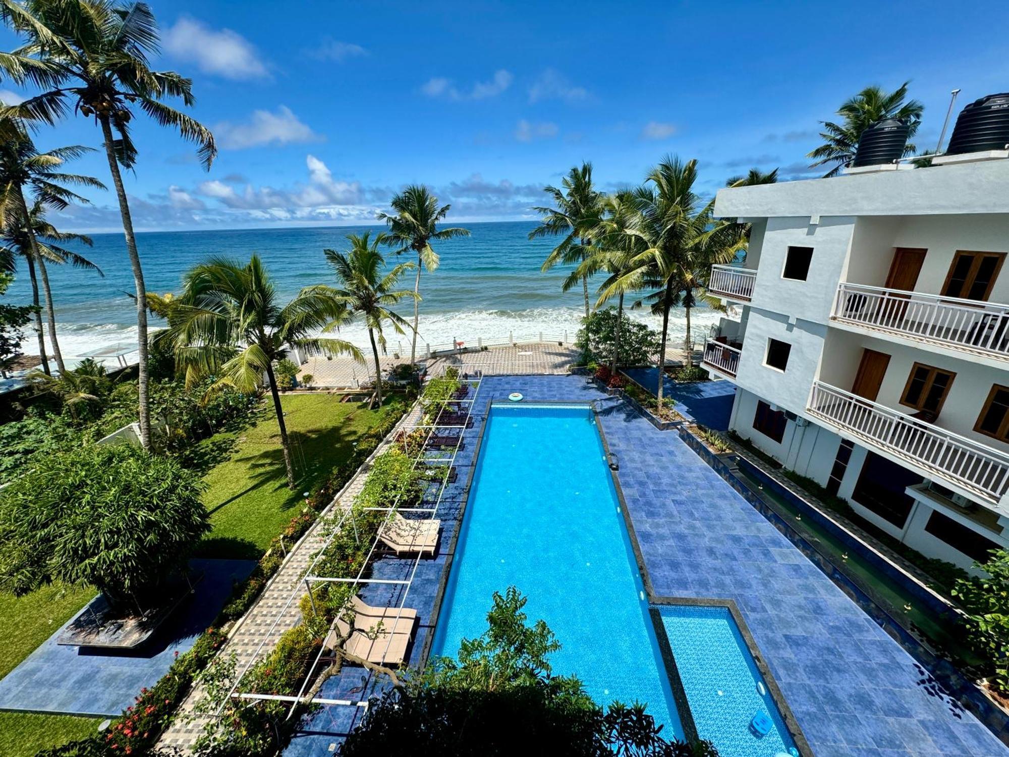 Skylar Seaview Beach Resort & Ayurveda Varkala Exteriör bild
